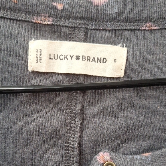 Lucky Brand Gray and Pink Floral Long Sleeve Top - Picture 2 of 6